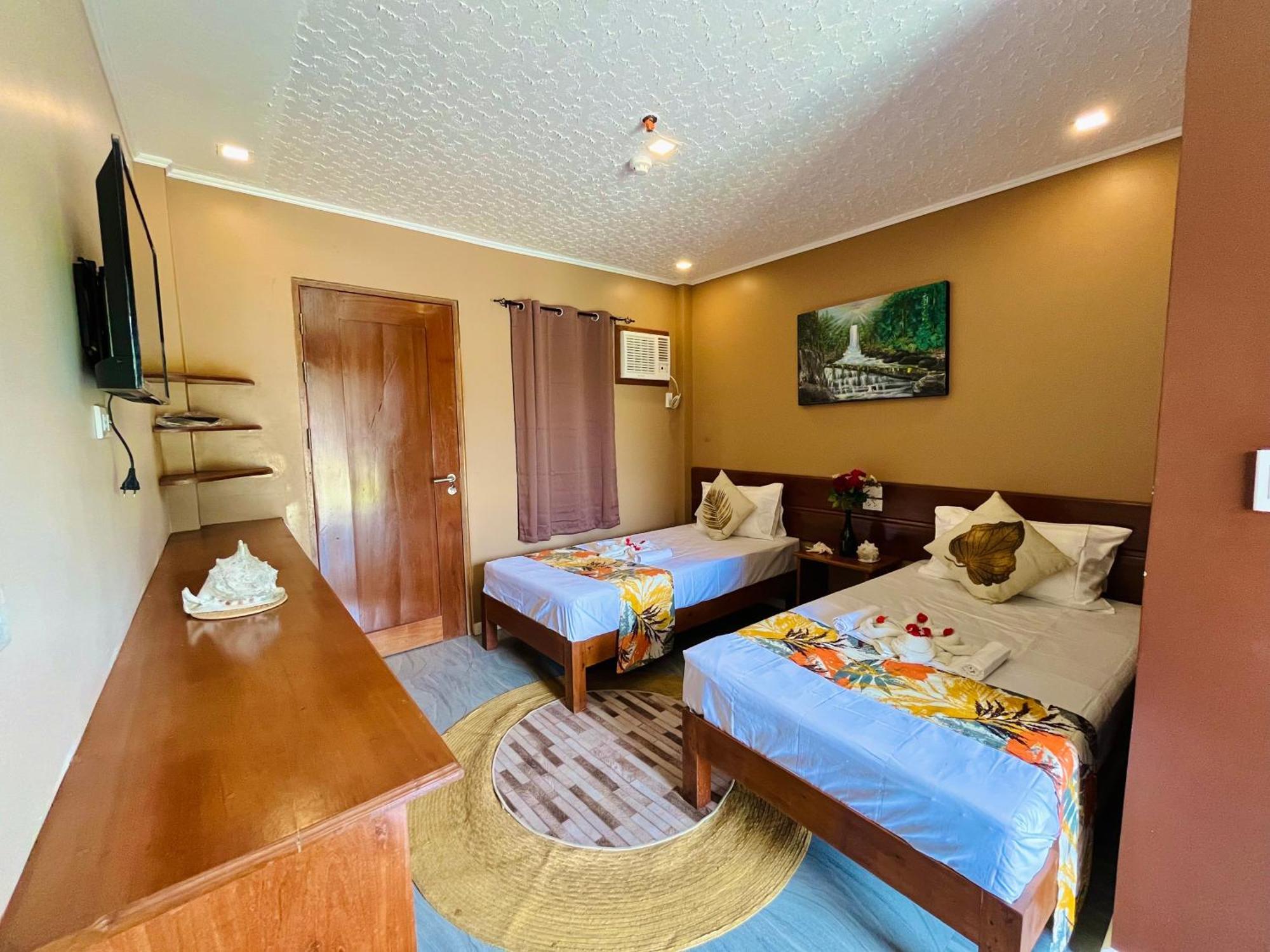 On Board Lifestyle Panglao Resort Εξωτερικό φωτογραφία